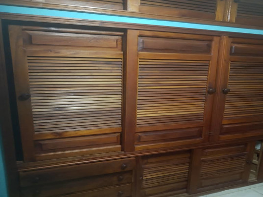 Casa Los Pinos Closet